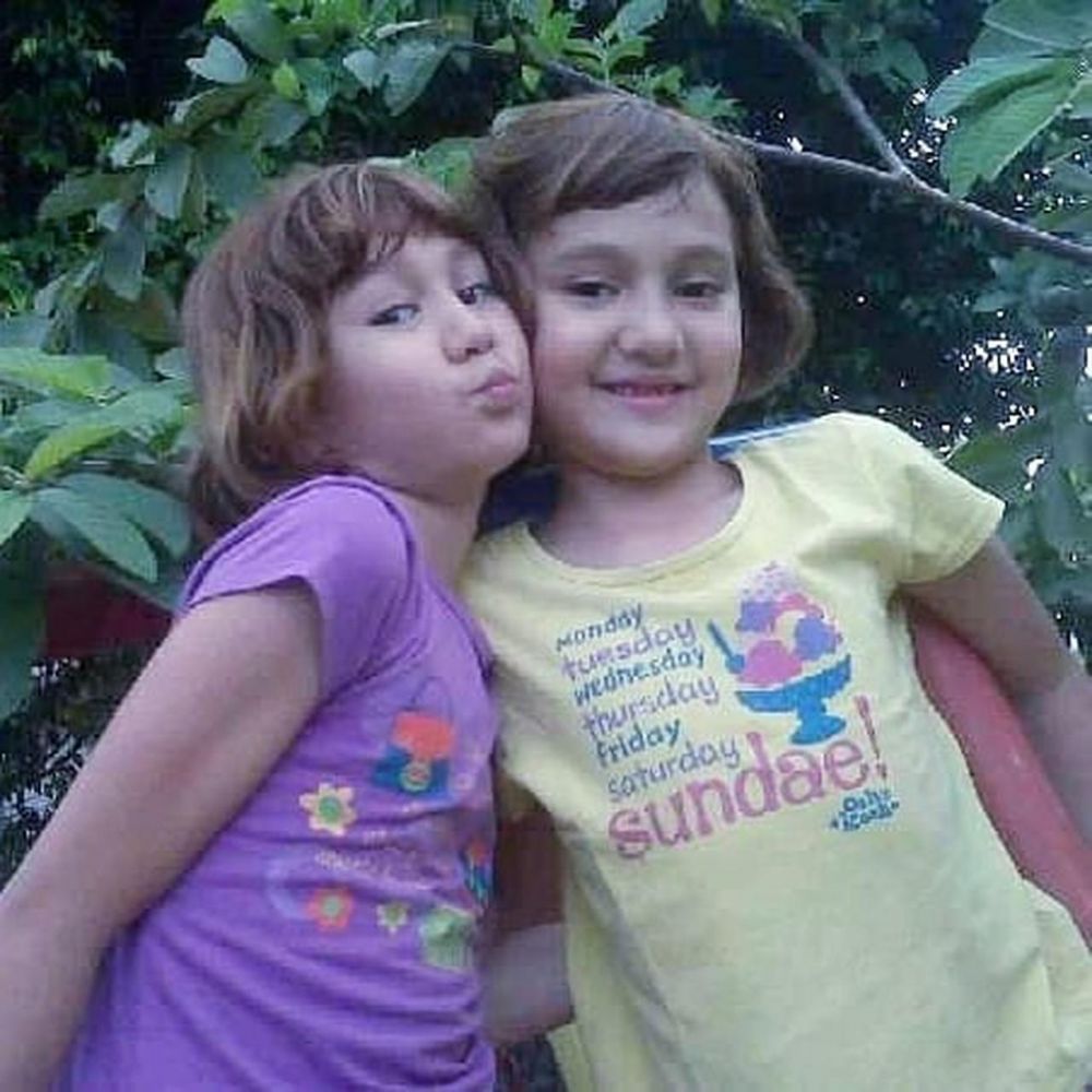 10 Potret masa kecil Zoe Abbas, posenya bikin gemas