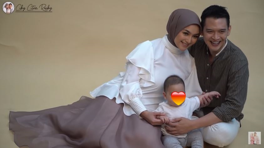12 Momen pemotretan Citra Kirana pertama kali bareng anak, bikin gemas