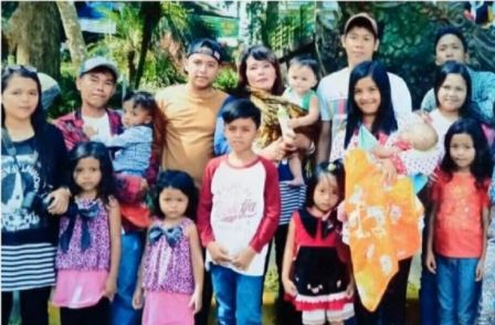 Kisah suami istri punya 15 anak, Kartu Keluarga sampai 2 lembar