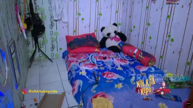 7 Potret rumah baru Cimoy Nuraini, kini tak lagi beratap terpal