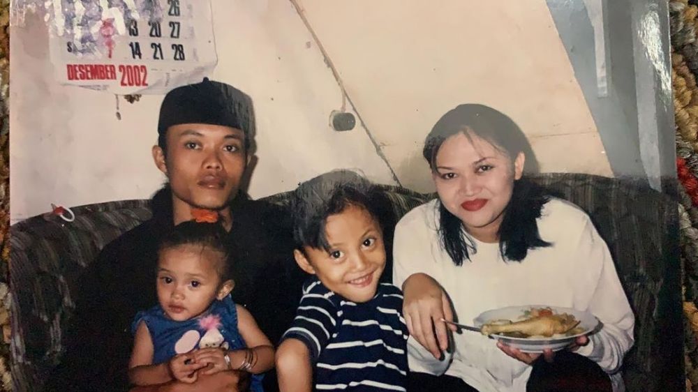 10 Potret transformasi Rizky Febian, makin kece di usia 23 tahun