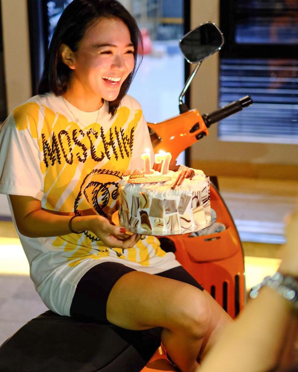 7 Momen perayaan ultah Wika Salim, kado sepeda motor curi perhatian