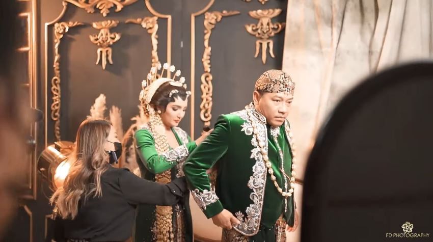 9 Pemotretan Ashanty & Anang Hermansyah bak pengantin Jawa, manglingi