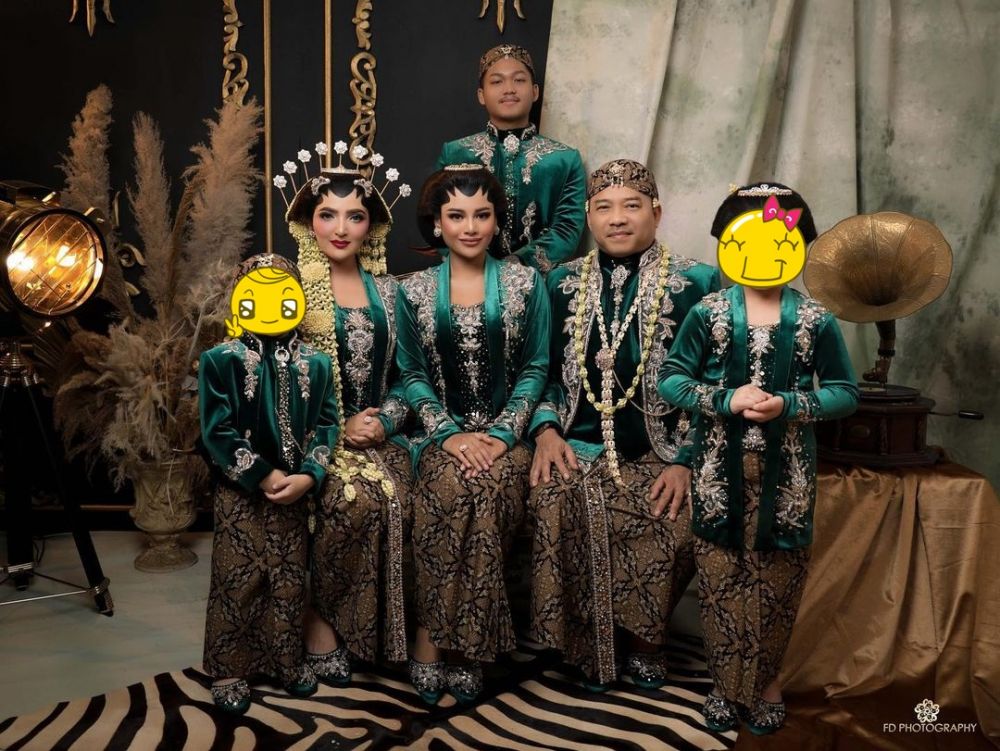 9 Pemotretan Ashanty & Anang Hermansyah bak pengantin Jawa, manglingi