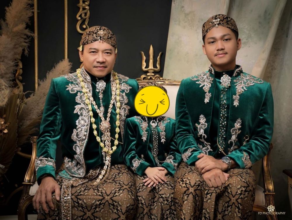 9 Pemotretan Ashanty & Anang Hermansyah bak pengantin Jawa, manglingi
