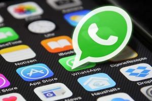 12 Fitur WhatsApp tersembunyi, bisa dengarkan rekaman sebelum dikirim