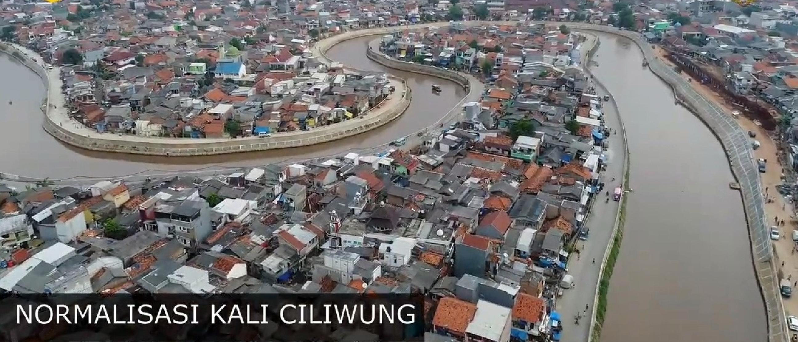 Kelebihan dan kekurangan dua wilayah di barat dan timur Jakarta