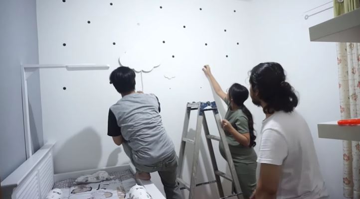 10 Potret kamar calon bayi Ana Riana, serba dekor sendiri