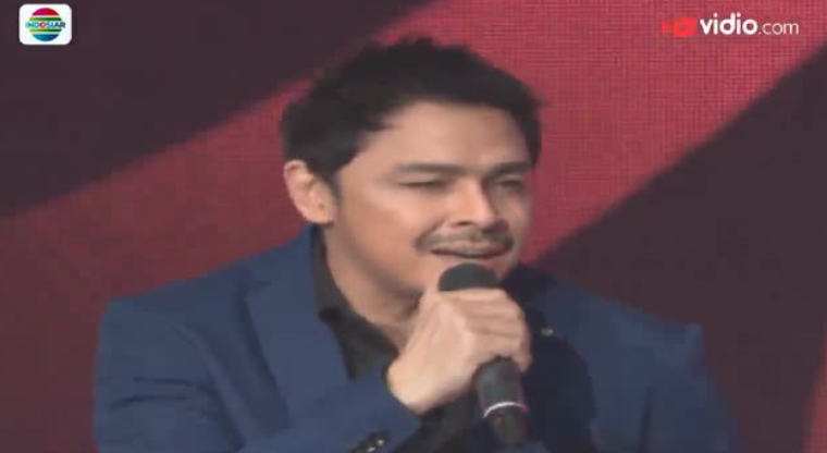 Potret lawas 8 pesinetron saat debut jadi penyanyi, manglingi