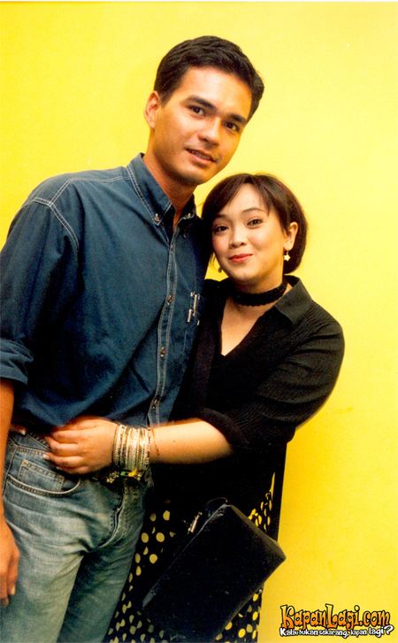 9 Potret kenangan Rina Gunawan dengan Teddy Syah di awal karier