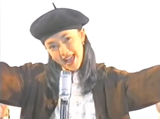 10 Potret lawas Rina Gunawan saat awal karier, penuh kenangan