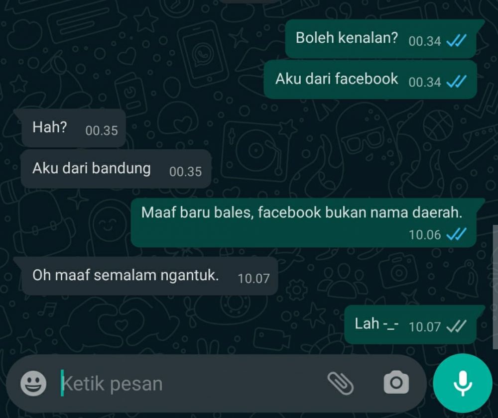 10 Chat salah paham saat kenalan dengan orang baru, bikin kerutin dahi
