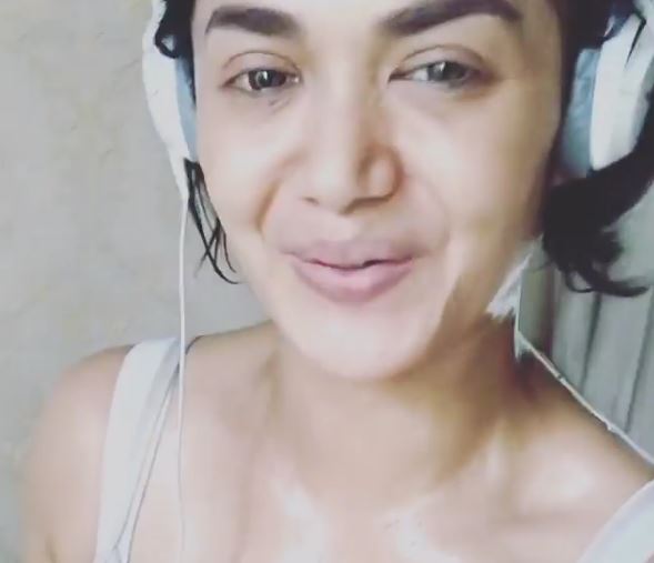 12 Pesona Krisdayanti tanpa riasan, bukti cantik natural
