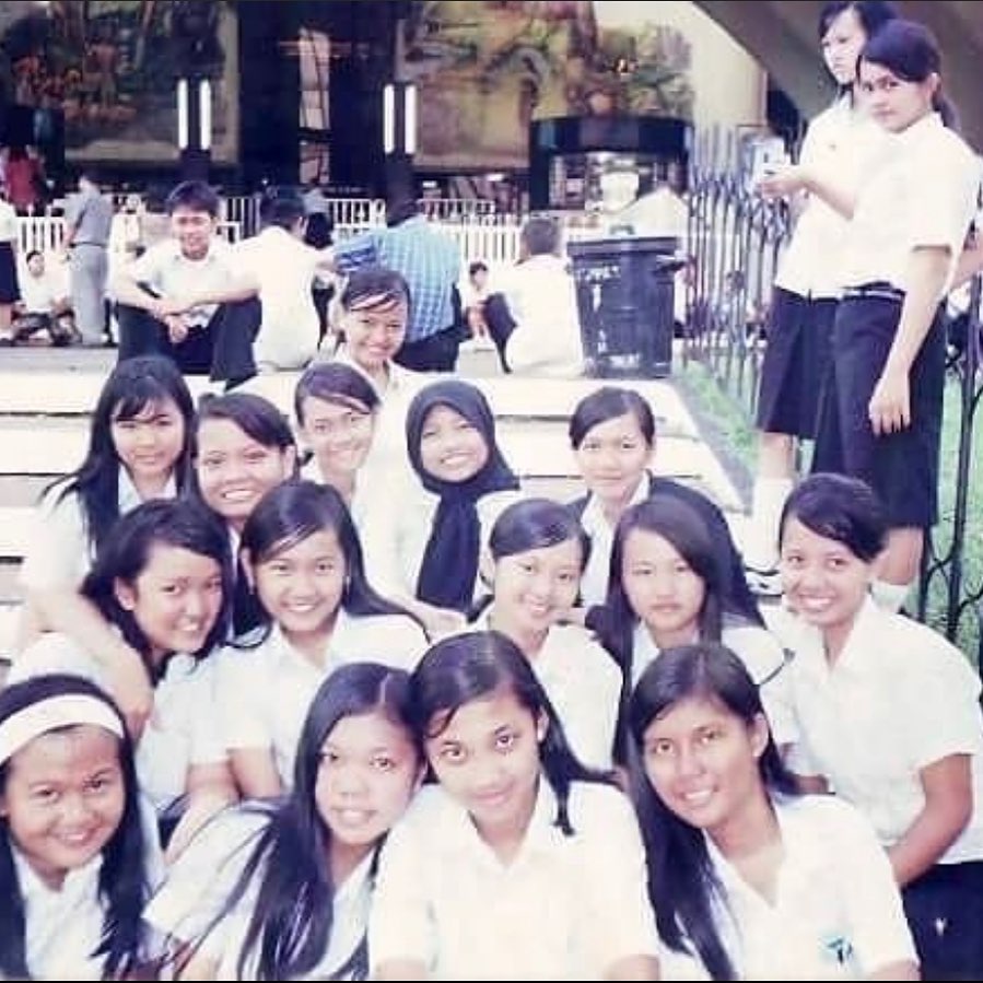 8 Potret masa kecil Tantri Kotak, gayanya tomboi abis