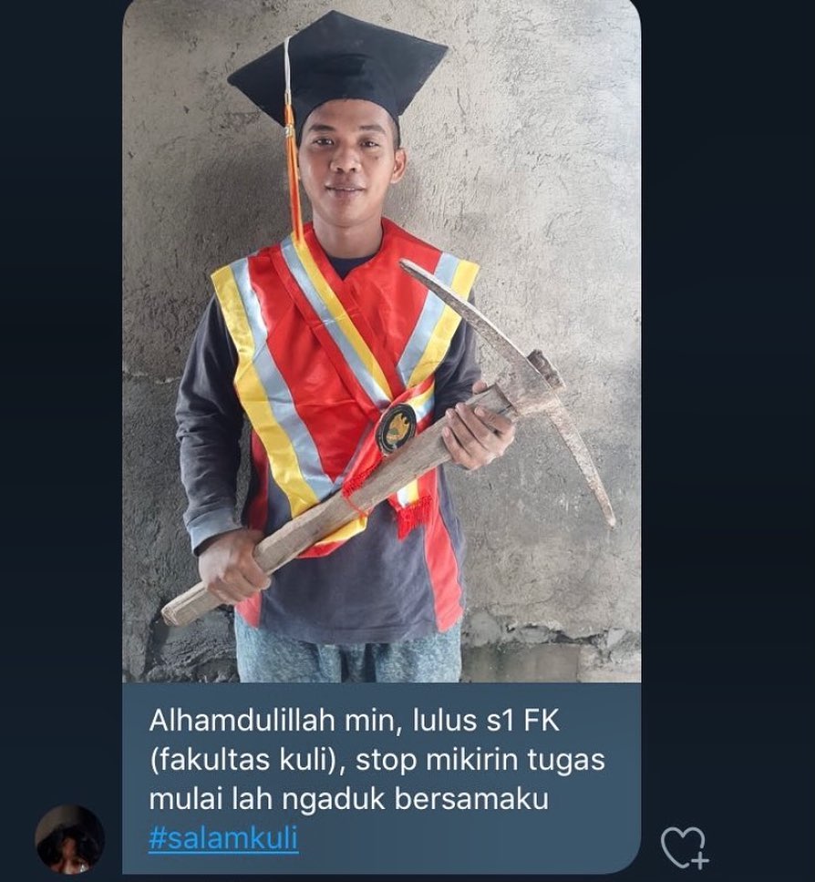 11 Aksi tukang bangunan menghibur diri pas kerja ini kocak abis