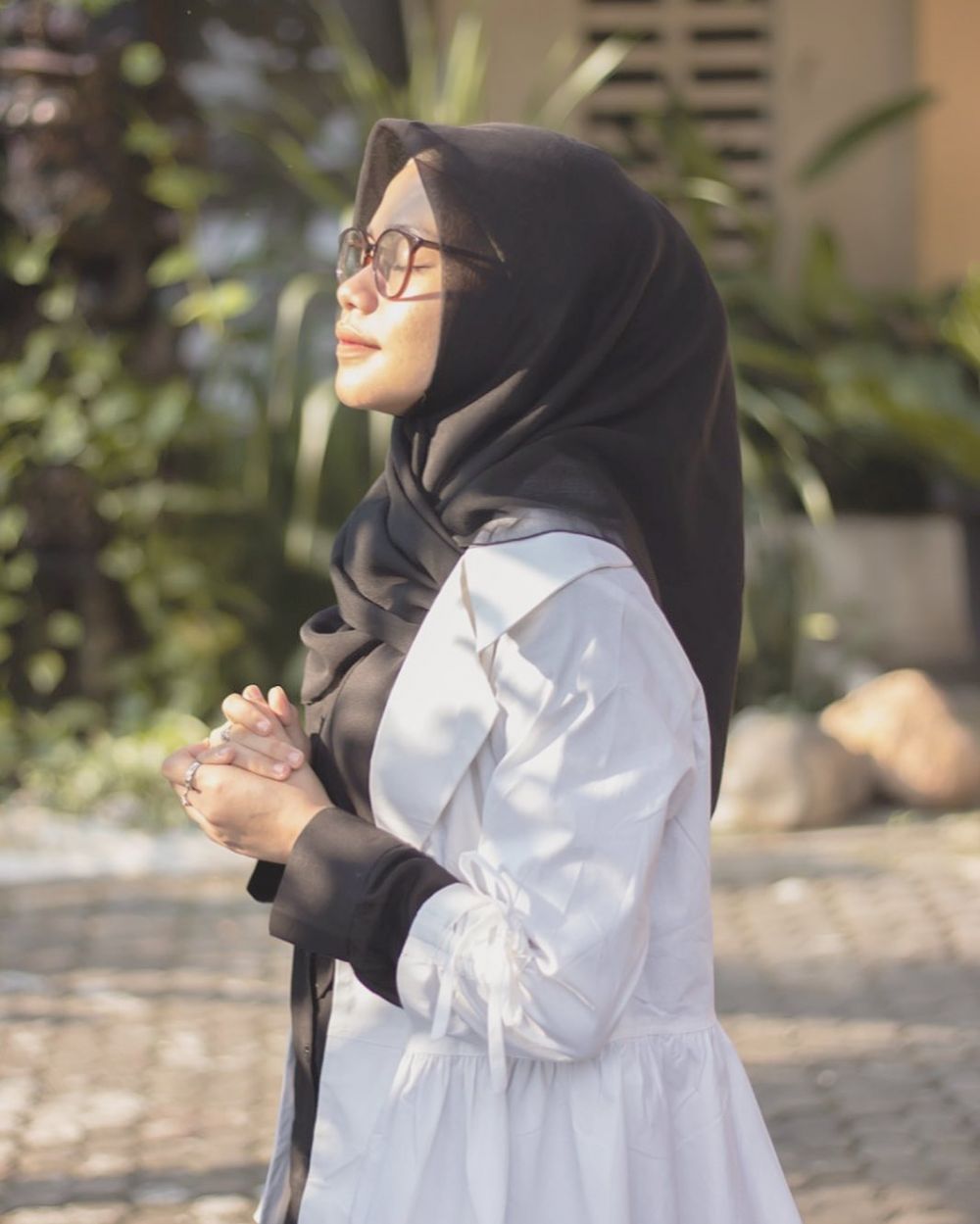 10 Potret Rara LIDA kenakan hijab, memesona dan bikin pangling