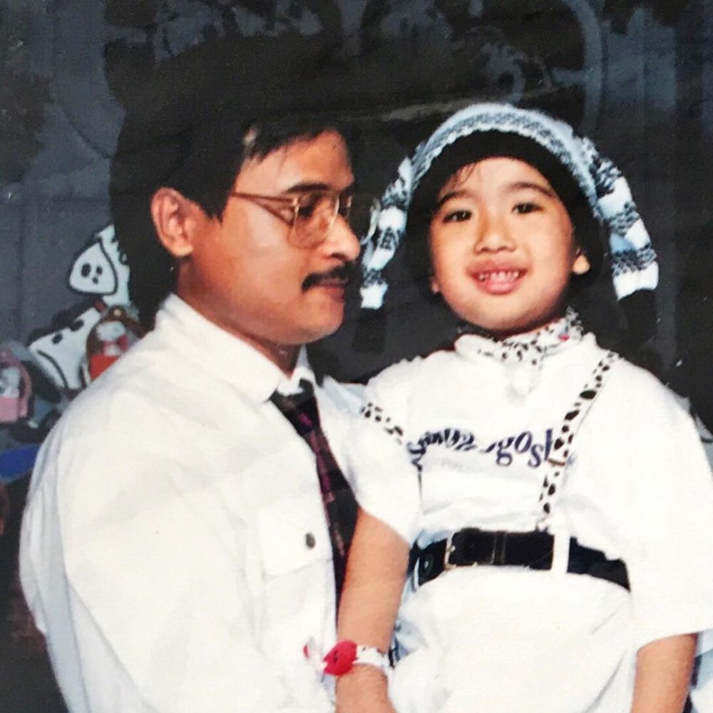 Potret 10 seleb cowok saat masih TK, gayanya bikin gemas