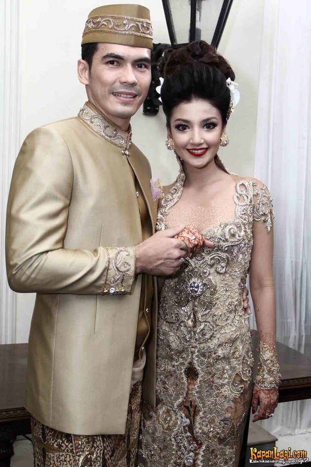 6 Potret lawas Syach bersaudara saat menikah, curi perhatian