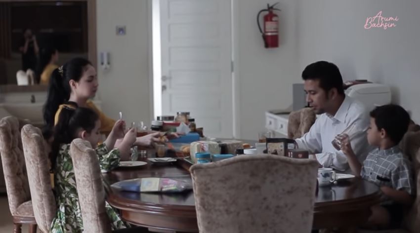 11 Potret rumah dinas Arumi Bachsin dan Emil Dardak di Surabaya