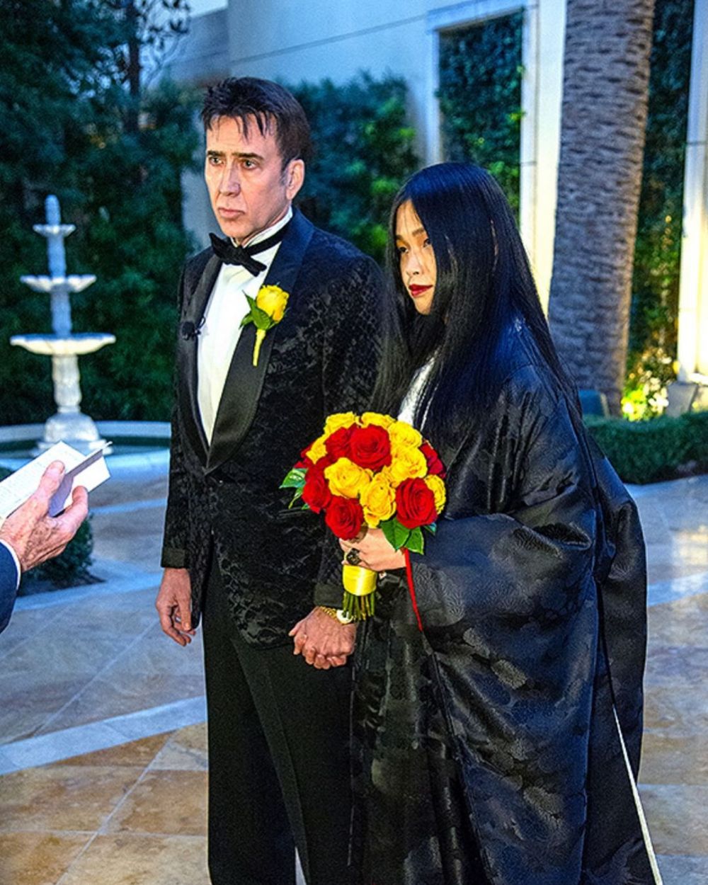 5 Fakta pernikahan Riko Shibata dan Nicolas Cage, terpaut 31 tahun