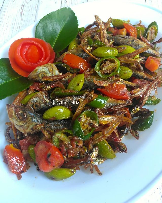 20 Resep kreasi sayur dan teri, praktis tapi bikin ketagihan