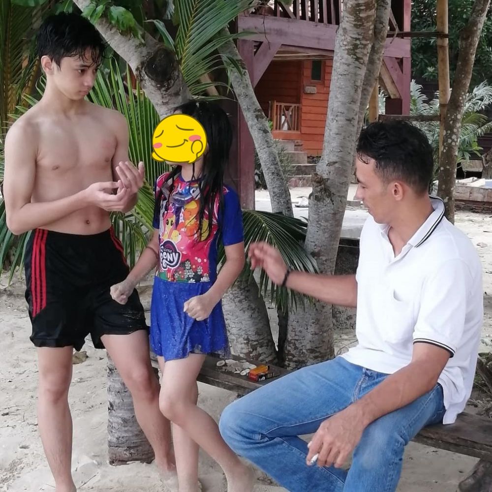 9 Potret ganteng Tirta Syach, anak Attila Syach yang beranjak remaja