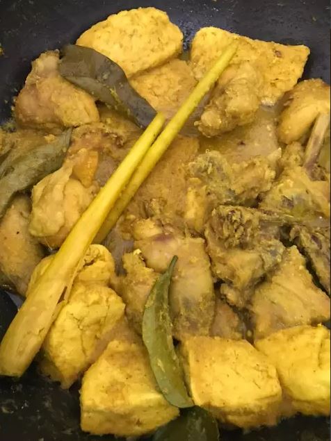 Resep daging bumbu kuning ala rumahan Instagram © 2021 brilio.net Resep daging bumbu kuning ala rumahan Instagram © 2021 brilio.net