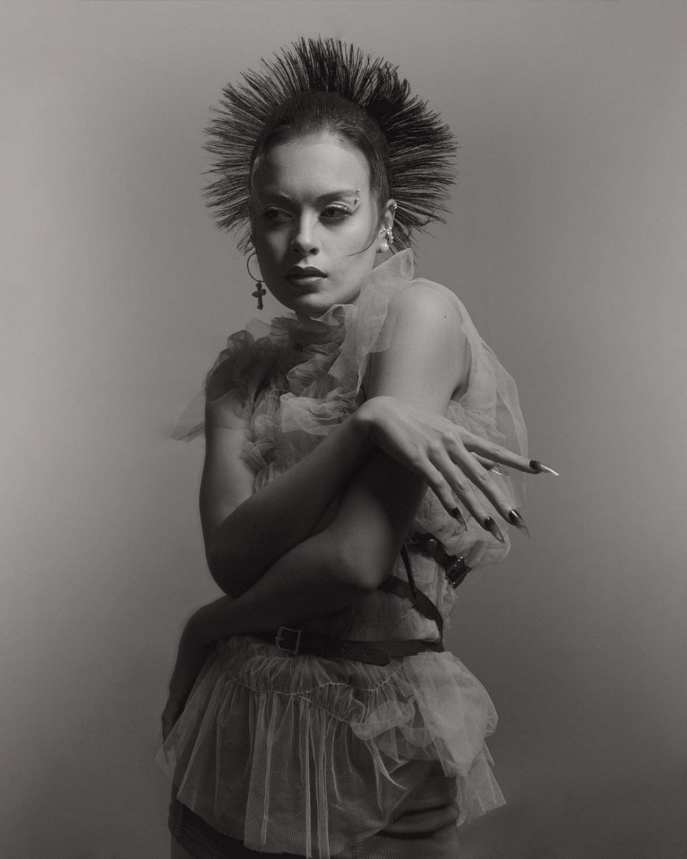 12 Pemotretan Eva Celia dengan gaya etnik, bikin pangling