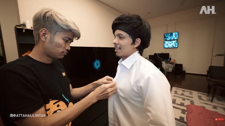 7 Momen Atta-Aurel foto untuk buku nikah, harga kemejanya fantastis