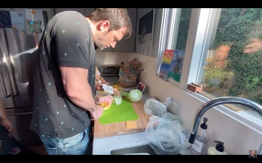 Tinggal di Amerika Serikat, ini 8 penampakan rumah Sarah Azhari