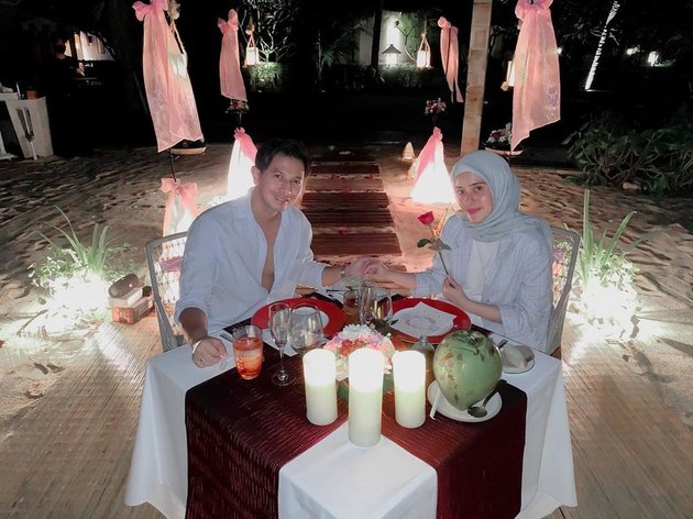 10 Momen liburan Fairuz A Rafiq di Bali, sambil merayakan ulang tahun