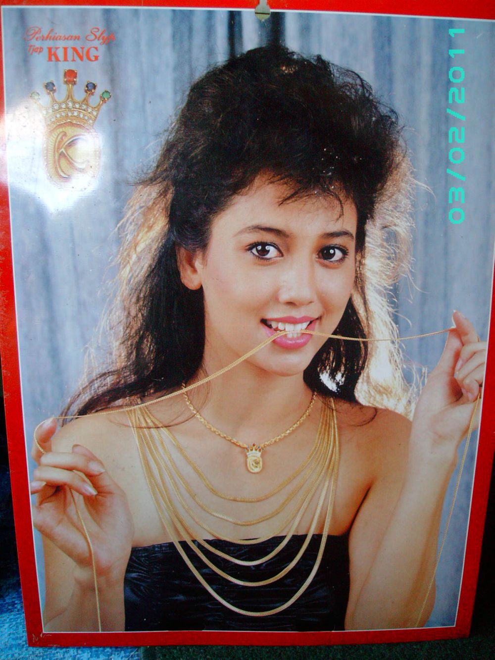 Potret lawas 10 aktris era 80-an & 90-an jadi cover majalah, memesona