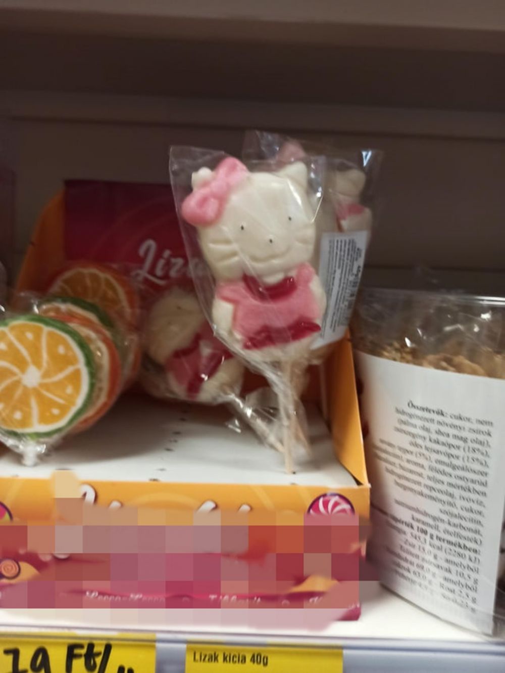 9 Penampakan produk aneh yang dijual di supermarket