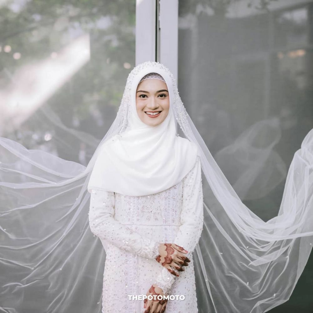 Resmi menikah, ini 10 momen akad Ustaz Syam dan Jihan Ghazali