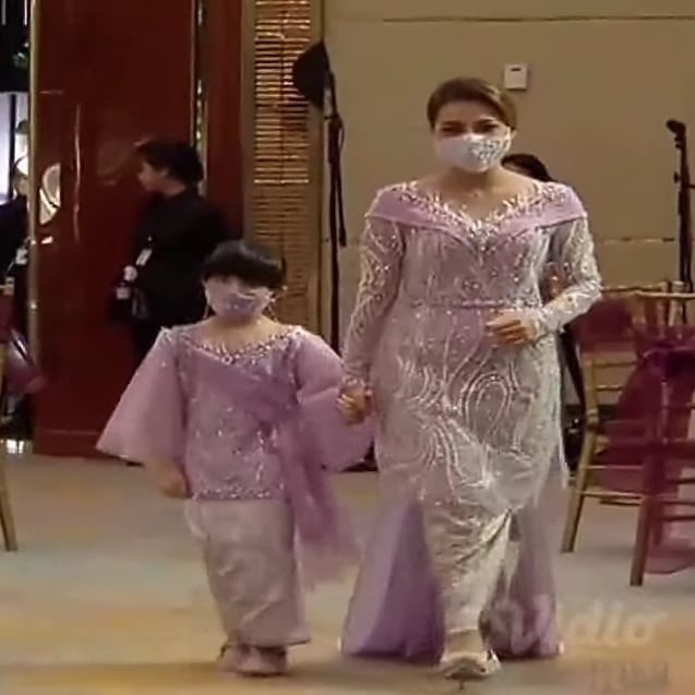 12 Momen lamaran Atta dan Aurel, kehadiran Krisdayanti curi perhatian