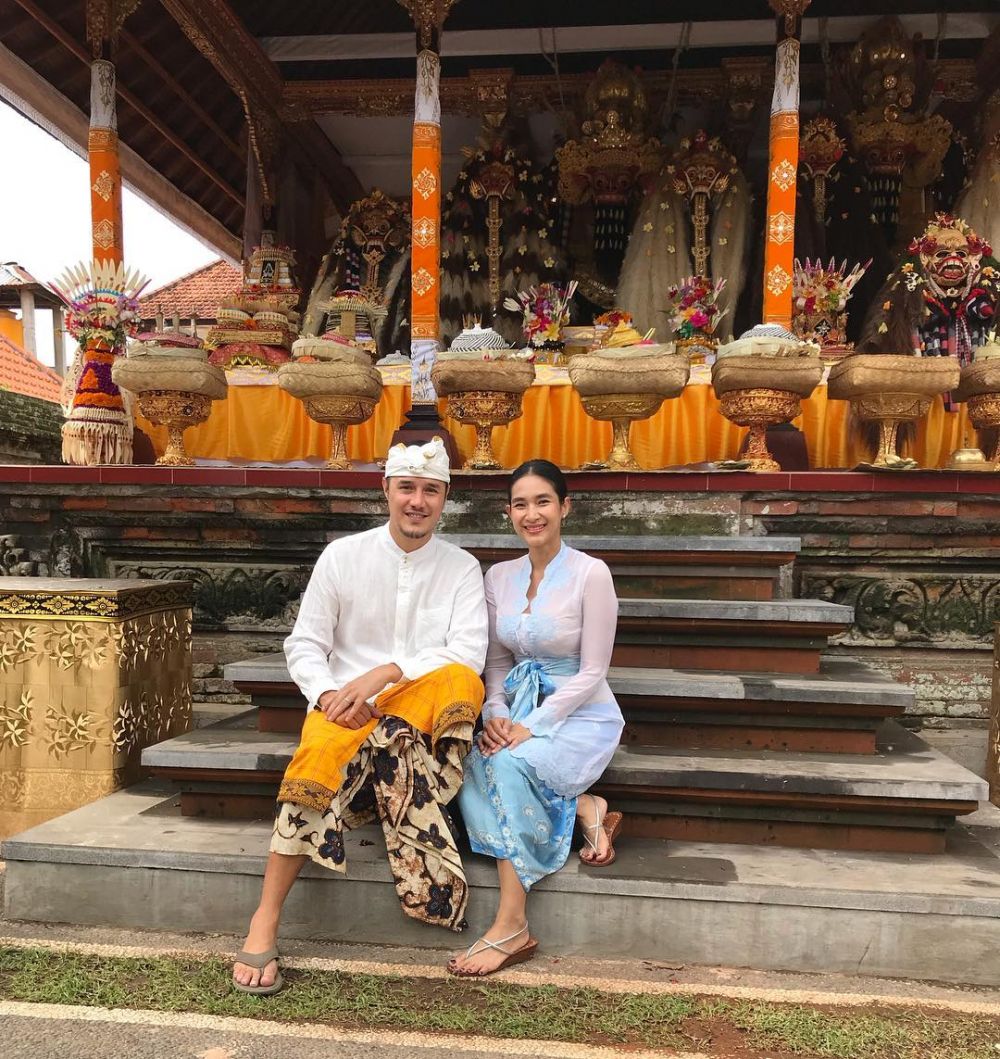 Beragama Hindu, 7 seleb ini peringati Hari Raya Nyepi