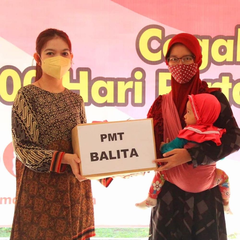 7 Momen istri Gibran Rakabuming hadiri acara PKK, gayanya dipuji