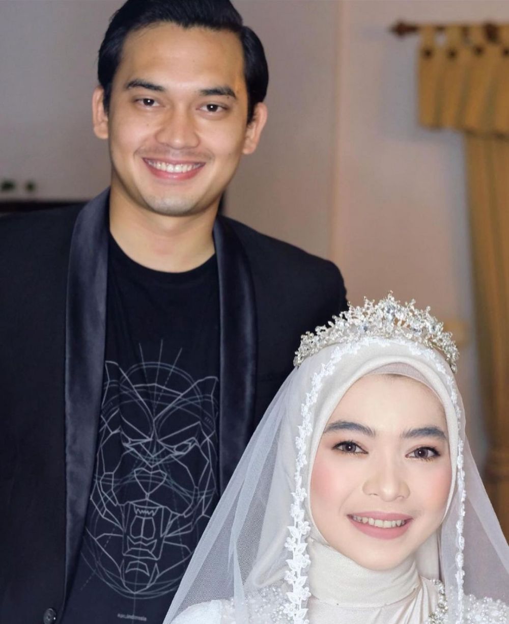 5 Seleb ganteng ini kepincut pesona dokter, termasuk Ikbal Fauzi