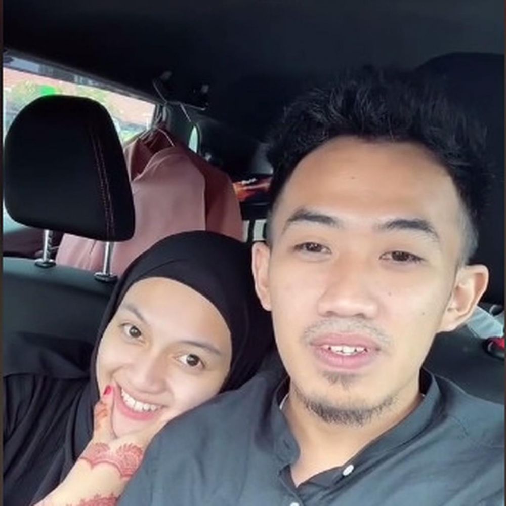 7 Potret Ustaz Syam & Jihan Salsabila usai menikah, makin mesra