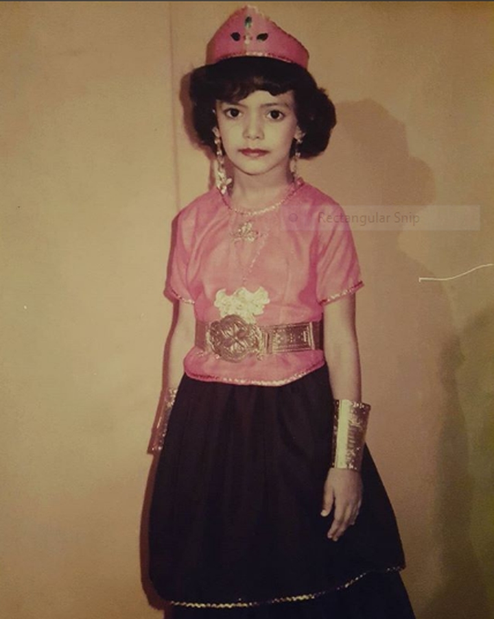 Potret masa kecil 10 presenter cantik, Luna Maya tomboi abis