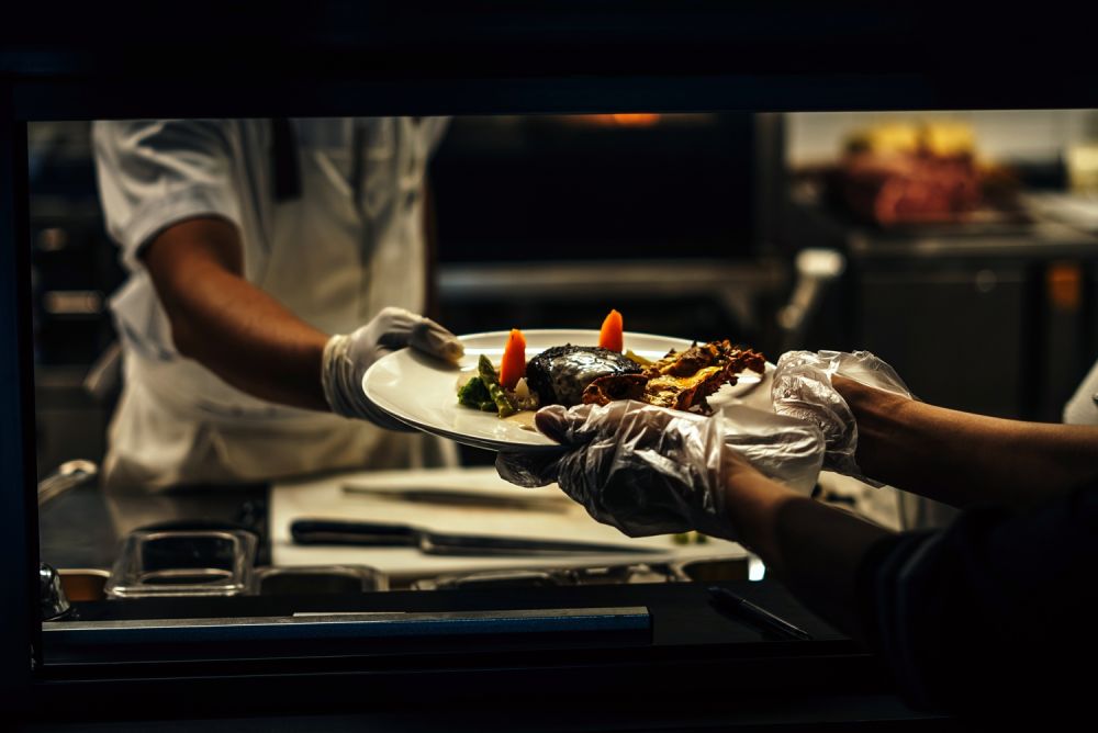 6 Fakta Sir Loin, steakhouse berkonsep klasik untuk para “karnivora”