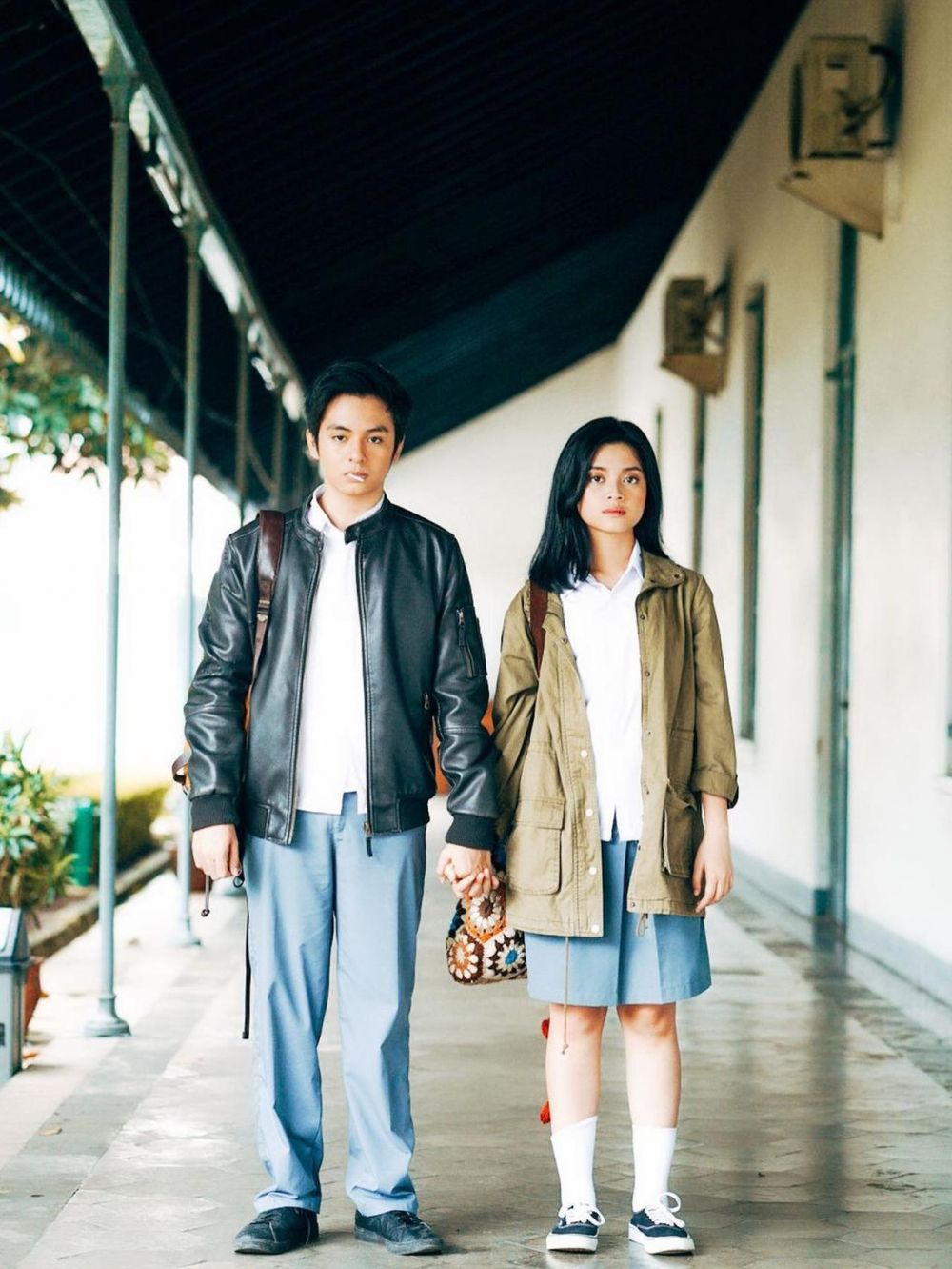 Langganan peran anak sekolah, ini 7 potret Angga Yunanda pakai seragam