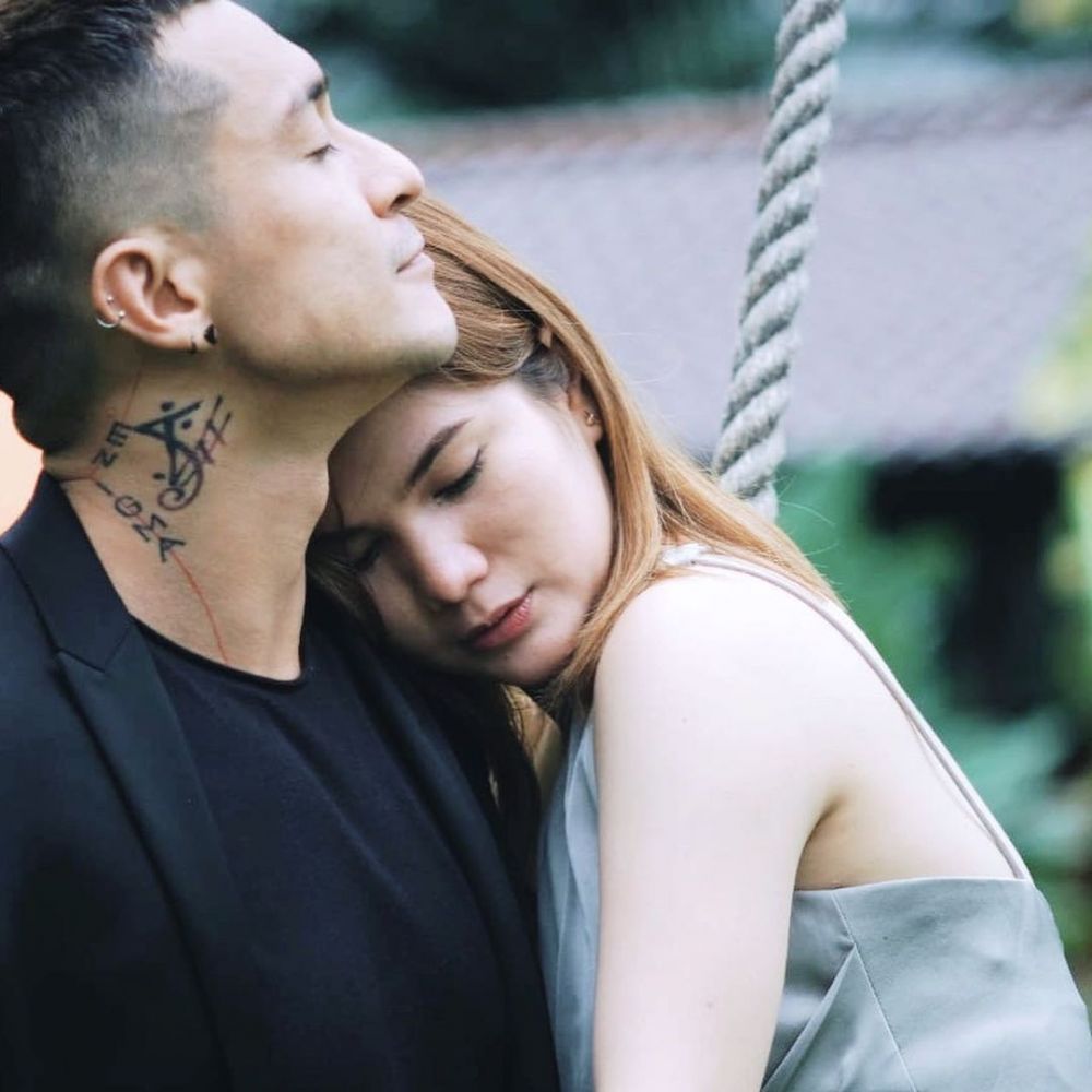 10 Potret mesra Miller Khan dan Farina Rebecca yang segera menikah