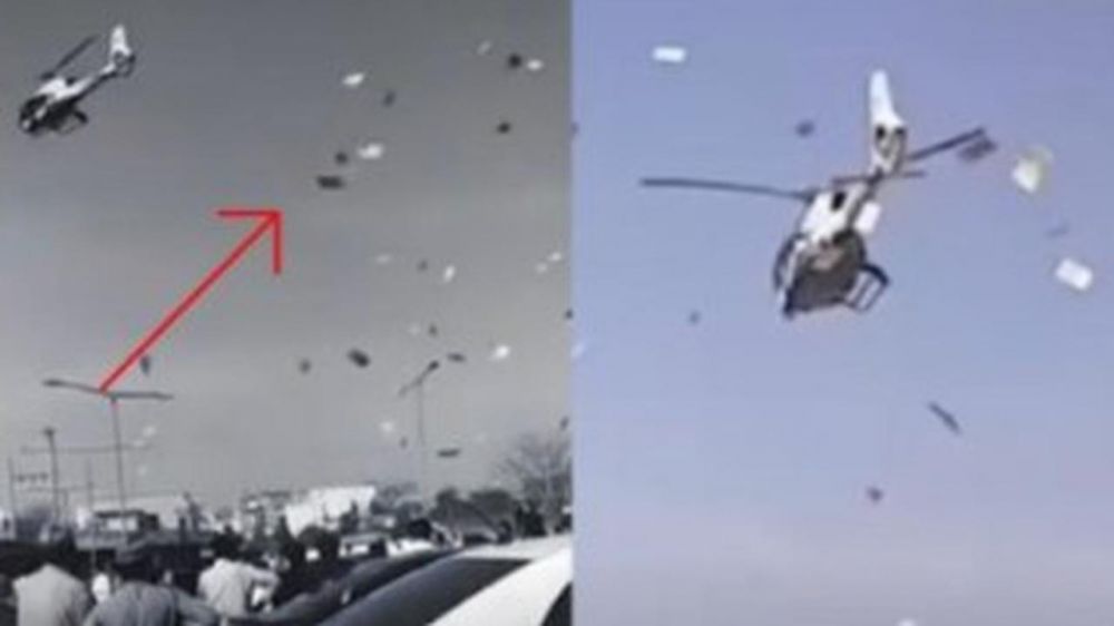 Adik menikah, empat kakaknya sebar uang Rp 182 juta pakai helikopter