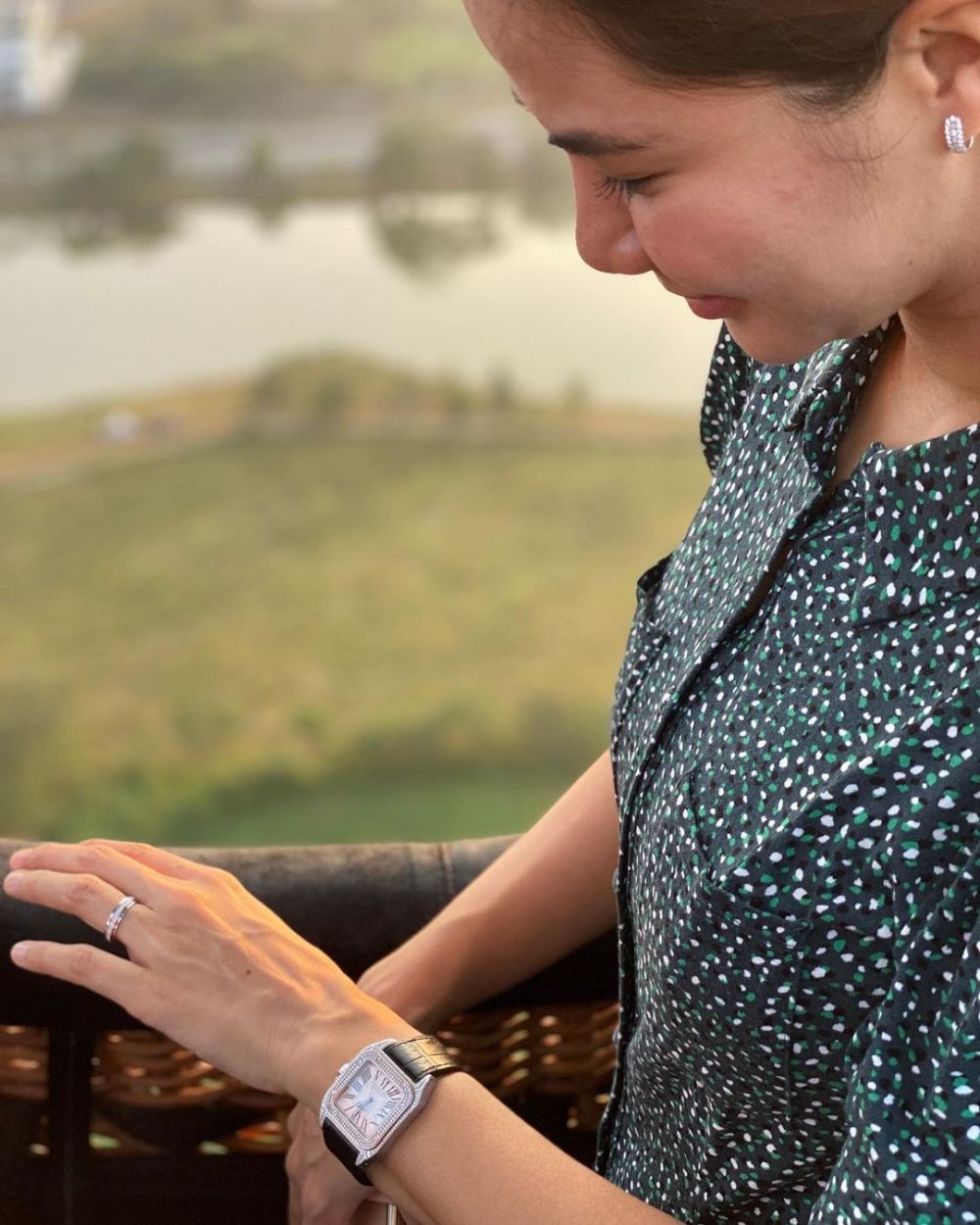 10 Momen lamaran Engku Emran & Noor Nabila, romantis naik balon udara