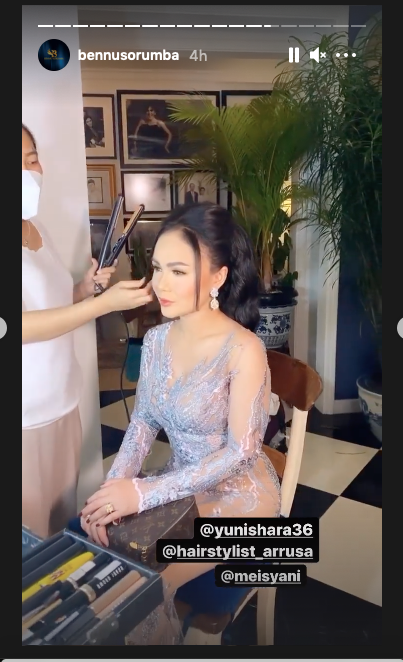 8 Potret Yuni Shara dengan makeup Korea, parasnya manglingi