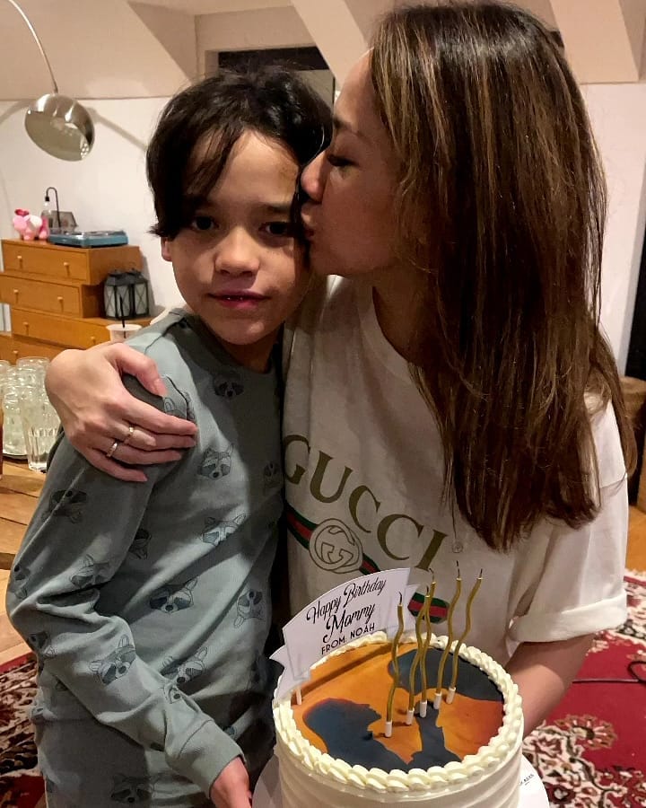 7 Momen ultah ke-38 Bunga Citra Lestari, kue dari Noah curi perhatian