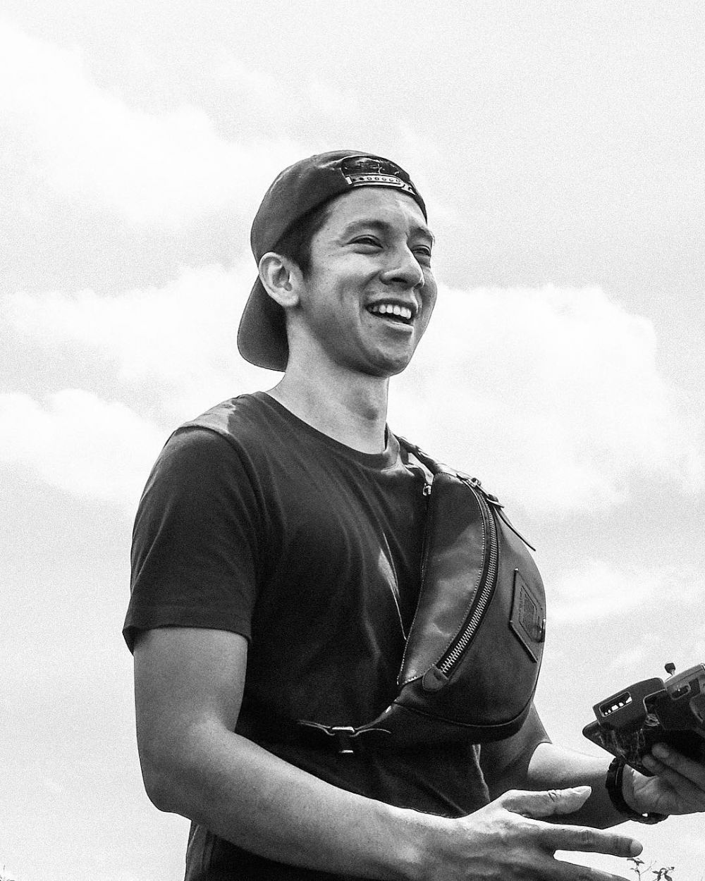 10 Pesona Raja Siregar, fotografer calon suami Alika Islamadina