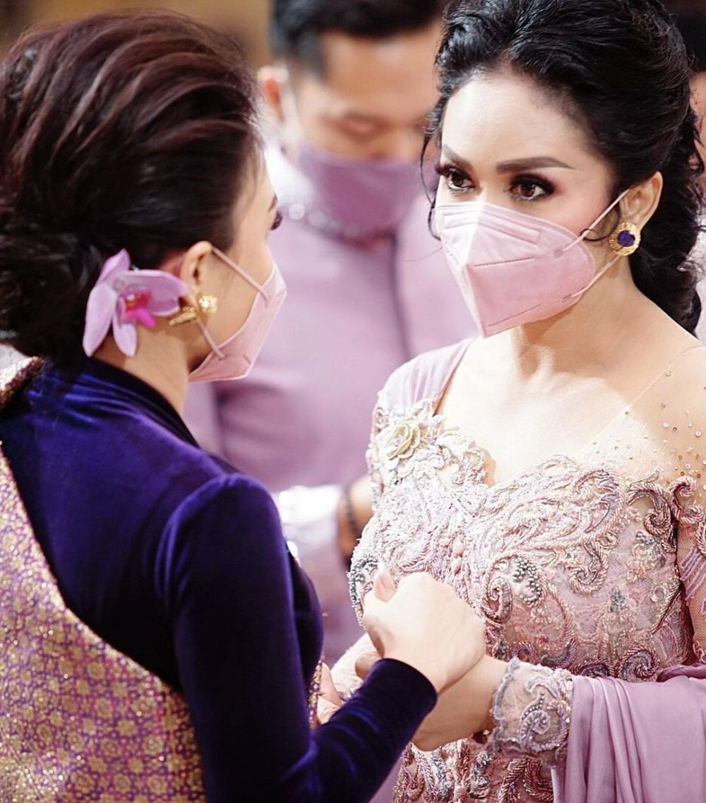 Krisdayanti ultah, Yuni Shara unggah potret lawas & tulis pesan haru