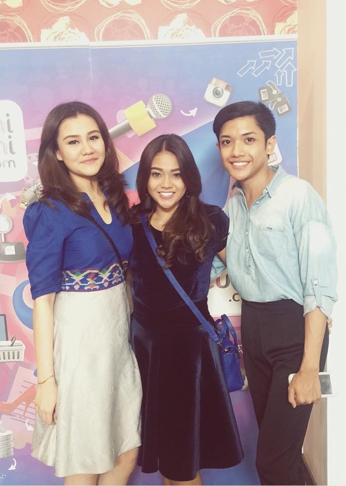 10 Potret lawas Aurel Hermansyah dan Millendaru, kompak sejak dulu